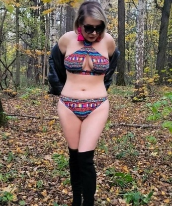 Привет, милый😏 Я - та девушка, которую ты всегда искал... Обладаю сильной индивидуальностью, нежностью и опытом😉 Живу в Москве и готова доставить тебе незабываемое удовольствие🔥 Мои услуги включают все, что ты можешь себе представить😈 Креативность и фантазия - мои лучшие друзья. Обещаю, ты не пожалеешь о проведенном со мной времени💋 Фото и отзывы доступны. Давай скорее встретимся, чтобы испытать наши совместные возможности🌟 Жду тебя, когда решиться насладиться Московскими ночами...💫 Софья