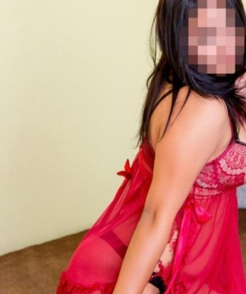 💋 Я живу в Москве, где создаю атмосферу страсти и разврата. Мои услуги охватывают все твои фантазии и сексуальные желания. Я обладаю неповторимыми возможностями, способными доставить тебе истинное удовлетворение: ✔️ классический секс, ✔️ оральный секс, ✔️ анальный секс, ✔️ эротический массаж и многое другое. 🌟 Мои отзывы говорят о моей профессиональности и преданности клиентам. 🌹 Заинтригован? Посмотри мои фото и убедись в моей красоте и сексуальности. 📷 Жду твоего звонка, чтобы с тобой позабыть обо всем и уйти в мир наслаждения и страсти. 💫 Алина