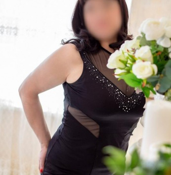 😘 Живу в Москве и готова показать тебе все, что ты только пожелаешь. Мои услуги унесут тебя в мир наслаждения, где удовольствие не имеет границ. 💖 Откровенное фото подтвердят мою сексуальность и прекрасные формы. ☺️ Позволь мне погрузиться с тобой в безумие страсти, дарить незабываемые моменты и исполнить все фантазии. 💫 За мной остаются только благодарные отзывы моих счастливых клиентов. 💋 Обещаю, ты намного больше, чем просто доволен... Так что, готов погрузиться в мир наслаждения со мной? 😉🌹 Маргарита